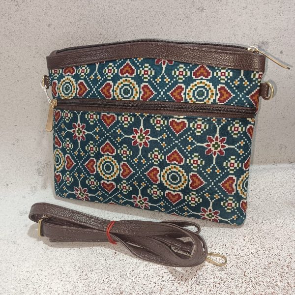 Musthave  Slingbag / Pouch - Image 11